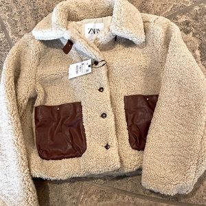 Unworn Zara Sherpa jacket